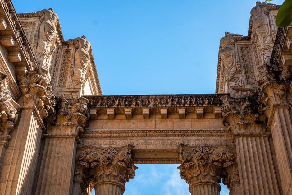 Capture of the intricate Beaux-Arts architecture at the Palace of Fine Arts in San Francisco.