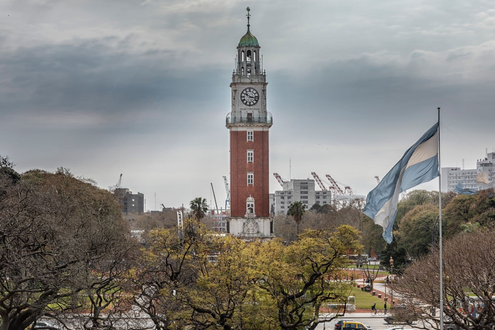 A beautiful view of the Torre Monumental and Argentine flag in Buenos Aires.