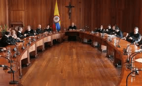 Corte Constitucional de Sudáfrica declaró la inconstitucionalidad de política de viviendas de emergencia que excluía a desalojados por evicción.