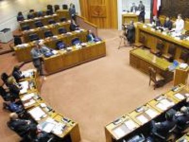 Senado recuerda la evolución de los sistemas electorales de Chile.