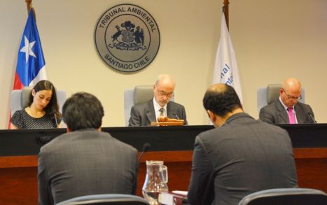 Segundo Tribunal Ambiental escuchó alegatos en reclamación de Pueblos Indígenas de Tarapacá contra el SEA.