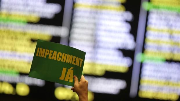 Cámara de Diputados brasileña inicia debate sobre destitución de Presidenta Rousseff.