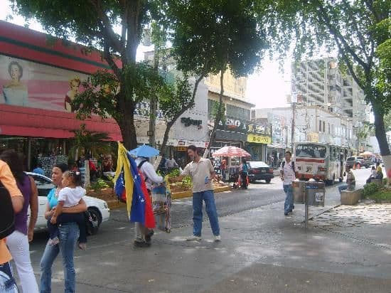 Legisladores solicitan a la Cancillería intermediar por vulneración a derechos humanos en Venezuela.