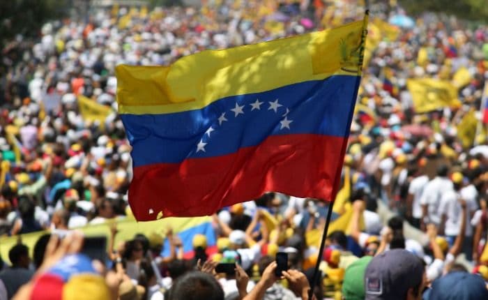 Crisis en Venezuela: Acerca de la revisión de sentencias por el Tribunal Supremo.