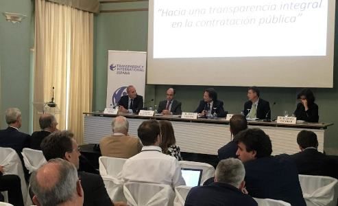 Acerca de cómo mejorar la transparencia en la contratación pública española.