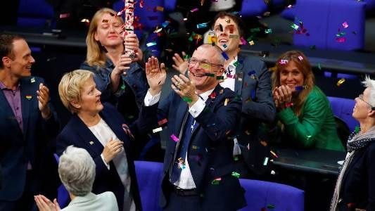 Alemania aprueba el matrimonio entre personas del mismo sexo.