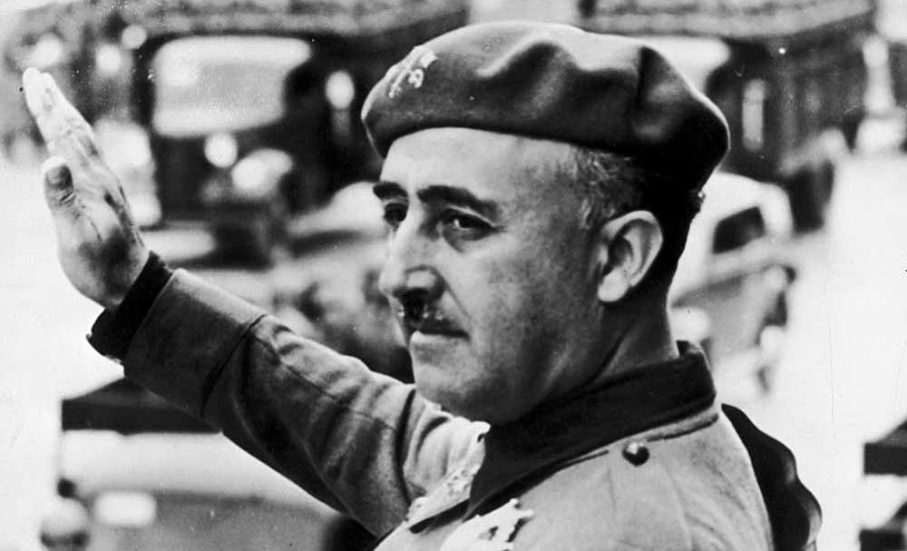 En España proponen que Ley de Amnistía no se pueda interpretar desde la impunidad para los delitos de lesa humanidad y que el Código Penal incorpore el principio de legalidad.