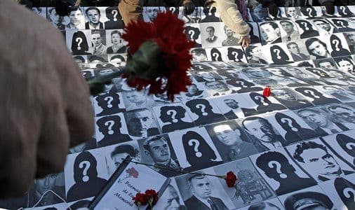México aprobó Ley General en Materia de Desaparición Forzada de Personas, Desaparición Cometida por Particulares y del Sistema Nacional de Búsqueda de Personas.