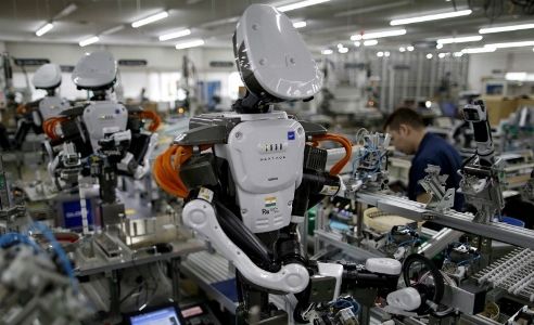 Acerca de la apuesta de Corea del Sur por la robotización para aumentar el empleo y la competitividad.