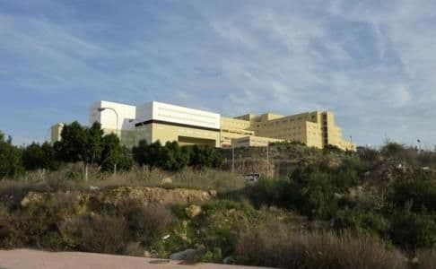 Caso español: Indemnizan a un paciente que perdió visibilidad y movilidad tras una intervención.