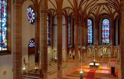 Publican «El TJUE no considera discriminatorio el requisito de pertenencia religiosa para un puesto de trabajo en una iglesia».