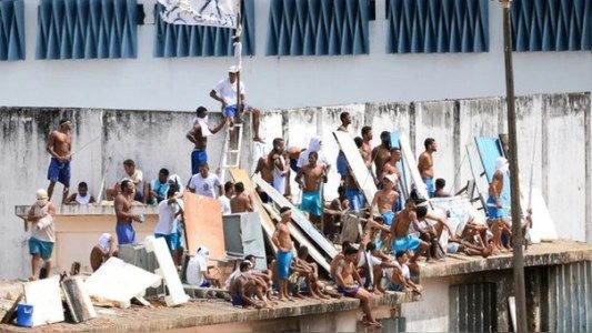 CIDH condena la muerte de al menos 21 personas en cárcel de Brasil.
