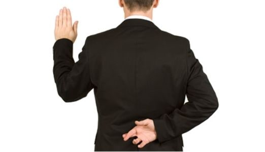 Caso español: Publican «Condenado a indemnizar a su antigua empresa con casi 500.000 euros por vulnerar el pacto de no competencia».