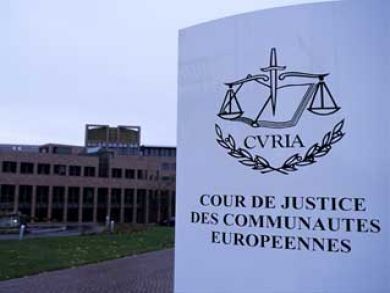 Tribunal de Justicia de la Unión Europea sanciona a la Iglesia Católica por despedir a un médico tras haberse casado por segunda vez.
