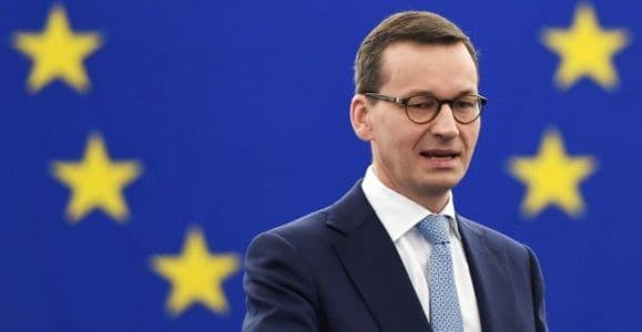 Justicia europea ordena a Polonia suspender «inmediatamente» reforma a la Corte Suprema.