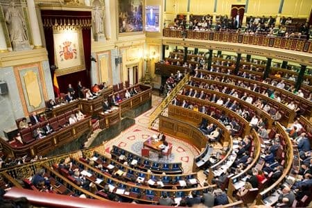 En España: Cámara Baja aprueba tramitar despenalización de las injurias a la Corona.