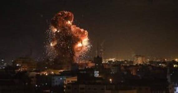 Amnistía solicita evitar pérdida de vidas civiles mientras se intensifican combates entre Israel y grupos armados palestinos en Gaza.