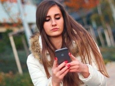 En España: 15 meses de cárcel por llamar a su ex novia 300 veces en 7 días.
