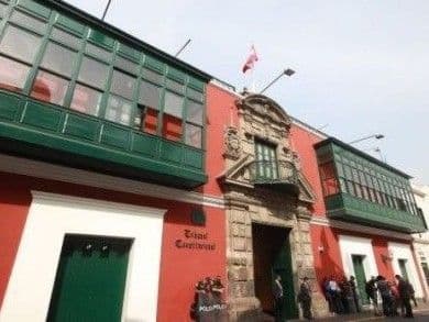 TC del Perú determina que el Estado debe dar prioridad al derecho a la educación.