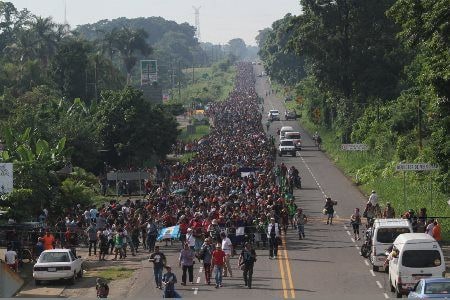 CIDH insta a garantizar derechos de personas que integran la caravana de migrantes y refugiados en Honduras y Guatemala.