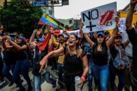 Venezuela: Amnistía sugiere que alta comisionada Bachelet recomiende la creación de una Comisión de investigación al Consejo de Derechos Humanos.