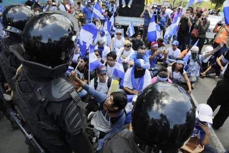 «Nicaragua debe poner fin a las represalias contra los periodistas», dicen expertos en derechos humanos.
