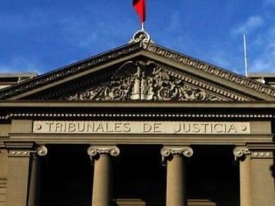 CS confirmó fallo que acogió amparo en contra de Intendencia de Arica y Parinacota que decretó la expulsión de ciudadana venezolana por ingreso ilegal al país.