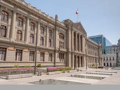Corte Suprema confirmó sentencia que rechazó protección en contra de SEREMI del Deporte de La Araucanía por no renovación de contrata del recurrente