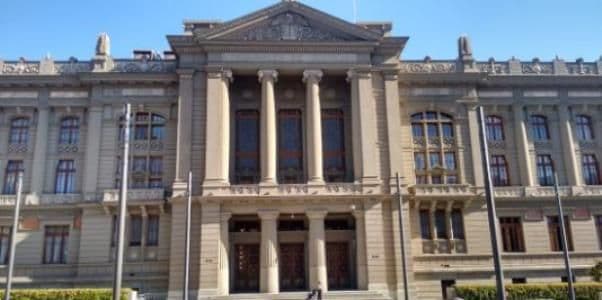 Corte de Santiago confirma fallo que acogió denuncia contra importadora por prácticas antisindicales.