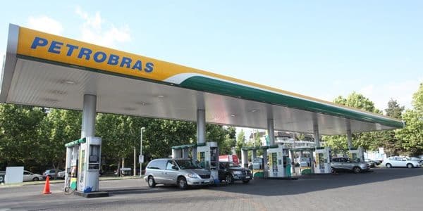 Juzgado de Letras del Trabajo de Santiago acoge tutela laboral de empleada de servicentro.
