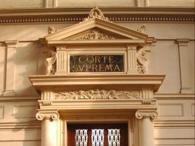 CS rechaza recurso de queja y confirma condena por homicidio terrorista de senador Jaime Guzmán.