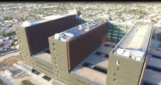 CS mantiene condena a Servicio de Salud Metropolitano occidente por tardía intervención intestinal a recién nacido.