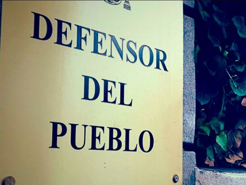 España: Estudio de abogados interpone queja al Defensor del Pueblo para que se deje salir a niños durante el confinamiento.
