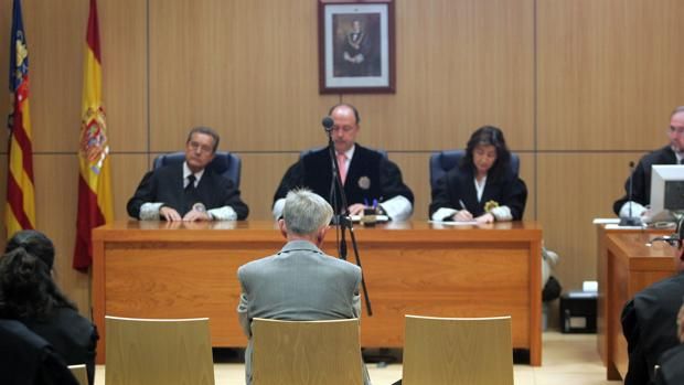 Tribunal español deniega libertad condicional del anestesista condenado por infectar con Hepatitis C a 275 pacientes.