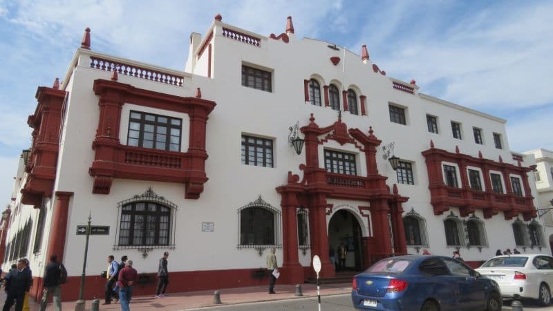 Juzgados del Trabajo son competentes para conocer de las acciones de tutela de garantías fundamentales que ejerzan los funcionarios públicos.