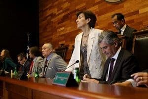 TC escuchó alegatos de fondo respecto de inaplicabilidad de normas que permitiría el cobro de interés penal en deudas de impuestos y contribuciones.