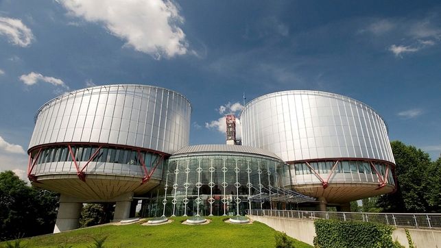 Tribunal Europeo de DDHH indica que Francia no violó la Convención al despojar de la nacionalidad a condenados por delitos terroristas.
