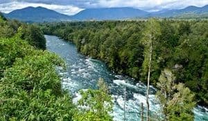 Comunidades indígenas presentan ante el Tercer Tribunal Ambiental reclamación contra SEA por resolución que acogió parcialmente reclamaciones administrativas por calificación favorable de Central Hidroeléctrica Llancail.