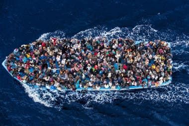 TJUE indica que los tribunales nacionales deben recibir solicitudes de protección internacional y deben informar al migrante de las condiciones de presentación de dicha solicitud.