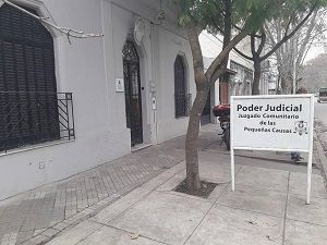 Tribunal argentino ordena a Facebook eliminar cuenta de usuario acosador.