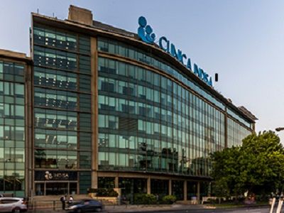 Juzgado de Letras del Trabajo de Santiago acogió medida cautelar y suspende la obligación de trabajadores de asistir a su lugar de trabajo por encontrarse dentro de la población de riesgo.