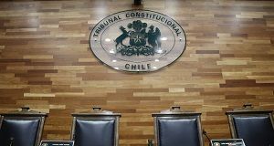 TC escuchó alegatos de fondo de inaplicabilidad de norma que atentaría contra presunción de Empresa que fue denunciada por no otorgar a trabajadora permiso para alimentar a su hijo.
