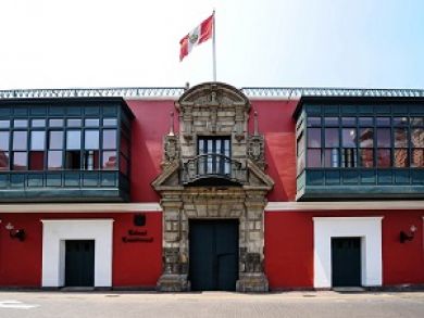 TC peruano determinó inconstitucional discriminación por motivo de sexo para negar pensión de viudez.