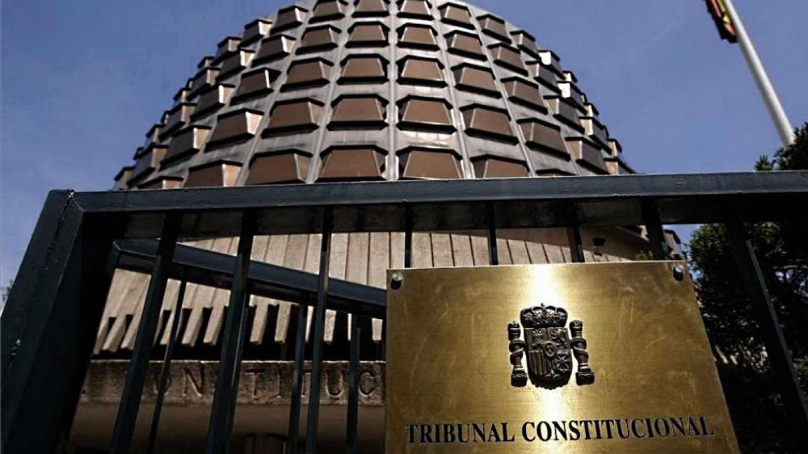 Tribunal Constitucional español desestimó recurso de amparo electoral solicitado en favor de candidatos excluidos de las elecciones de la Asamblea de Madrid.
