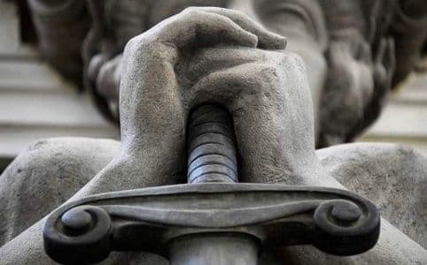 Corte Suprema declara inadmisible unificación de jurisprudencia por fallo que acogió demanda de trabajador que prestó servicios por 41 años a empresa estatal y que desarrolló enfermedad profesional