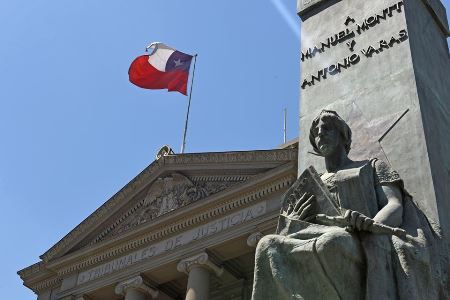 Despido indirecto por no pago de las cotizaciones previsionales se encuentra ajustado a derecho, aunque haya sido el fallo del grado el que constató la existencia de la relación laboral.