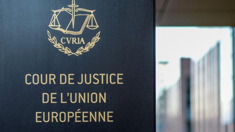 TJUE señala que España no puede denegar la residencia a un extranjero automáticamente por tener antecedentes penales.