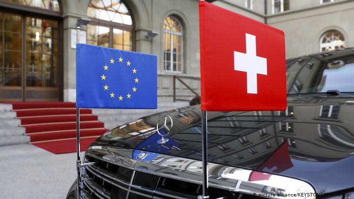 Suiza rechaza limitar la libre circulación desde países de la UE.