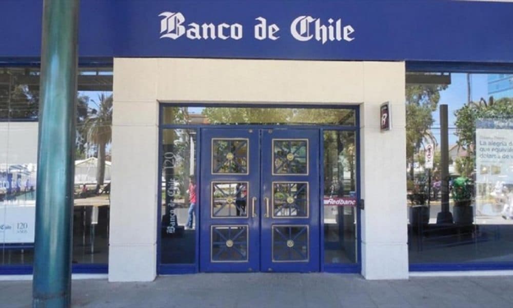 CS desestima recurso de protección contra Banco de Chile por no restituir dinero sustraído de forma fraudulenta de la cuenta corriente de una sociedad.