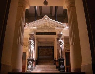 CS declaró inadmisible recurso de unificación de jurisprudencia deducido en contra de la sentencia que acogió demanda de desafuero de trabajador de conservador de bienes raíces.